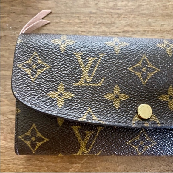 LOUIS VUITTON PINK SARAH WALLET Great condition!Brand new gold snap - Picture 2 of 10